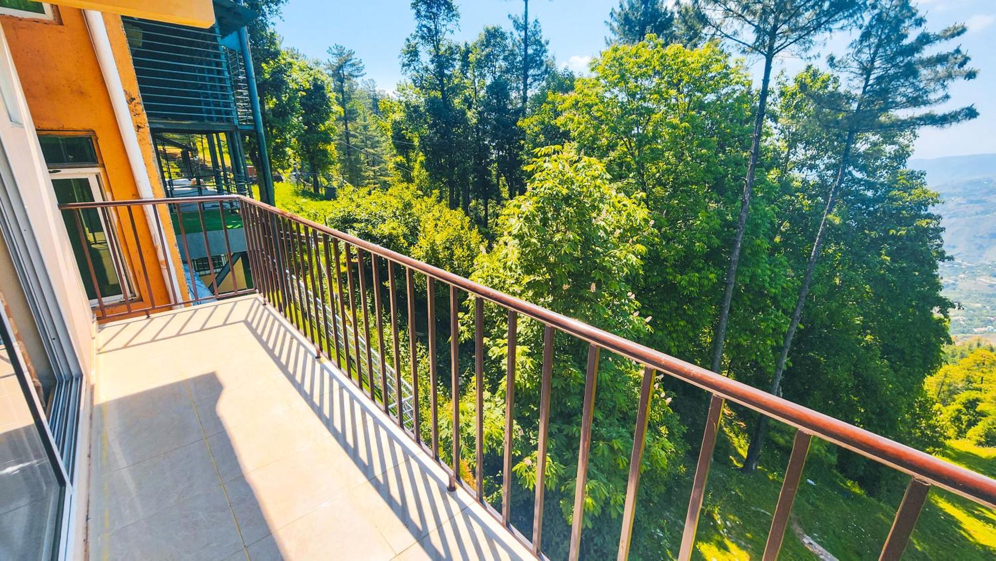 Aqua Apartment Murree Exterior foto